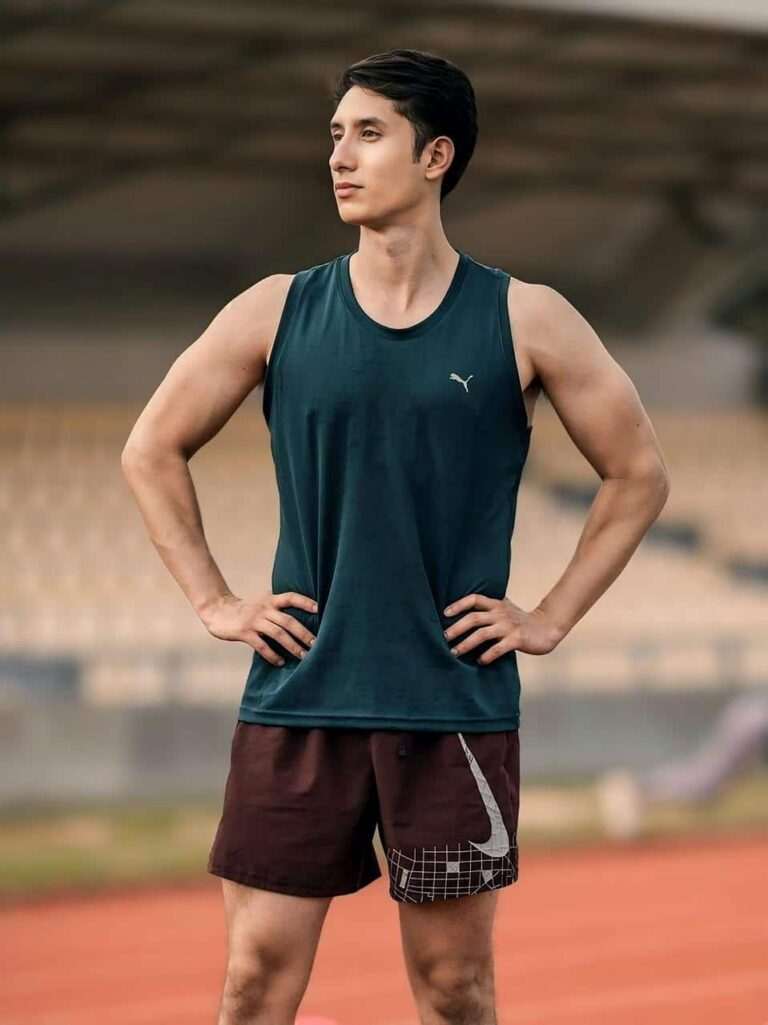 The influence of exercise self-efficacy and gender on the relationship between exercise motivation and physical activity in college students – Nature